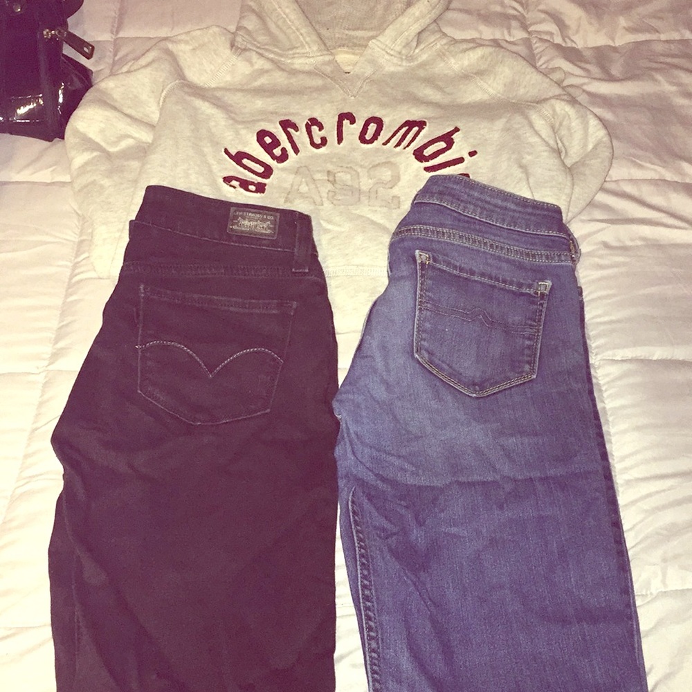 2 pair of size 1 jeans and Abercrombie hoodie grey